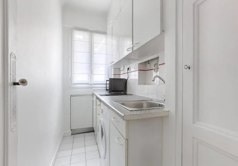 Matignon Saint-Honore : Magnifique Appartement 1Br Paris France